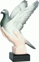 Gołębie figurki odlewane