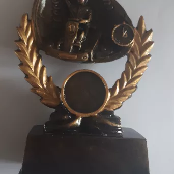 RF914A Figurka odlewana GOKART h-16 cm