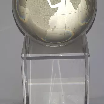 ZN/1 statuetka kryształowa h-13cm