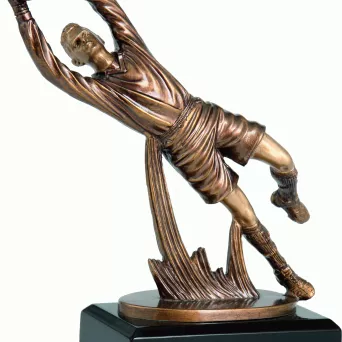 RFXR3137/BR figurka odlewana brązowa  PIŁKA NOŻNA h-21 cm