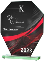 GS117-23 Trofeum szklane h-23cm, grub. 1 cm