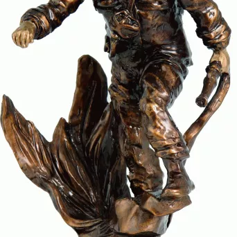 RTY3786/BR figurka odlewana brązowa  STRAŻACTWO h-26 cm