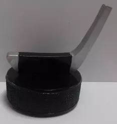 67881.21 Figurka odlewana HOKEJ