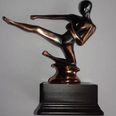 62151.23-T Statuetka KARATE H-15,5 cm