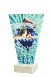 VL2-D/SWI Trofeum szklane na podstawie marmurowej - pływanie h-15 cm, grub. 1 cm