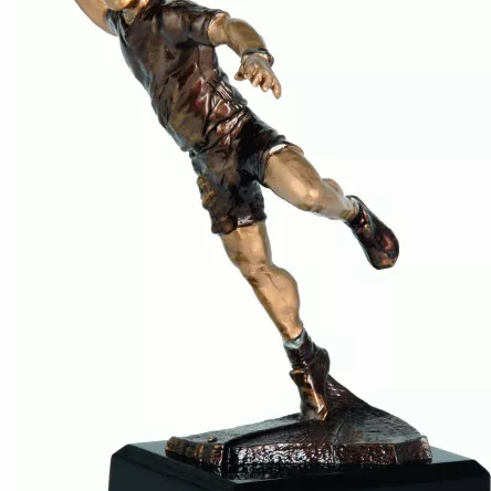 RFST2006/BR figurka odlewana brązowa  PIŁKA RĘCZNA h-22 cm